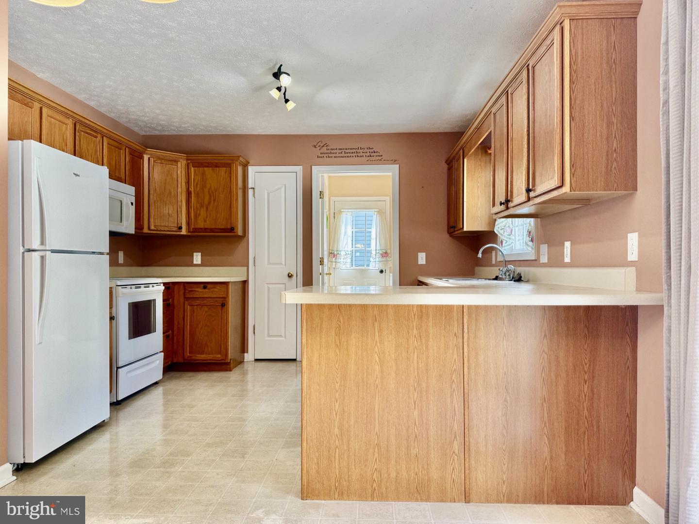 20 Millport Ct Property Photo 5