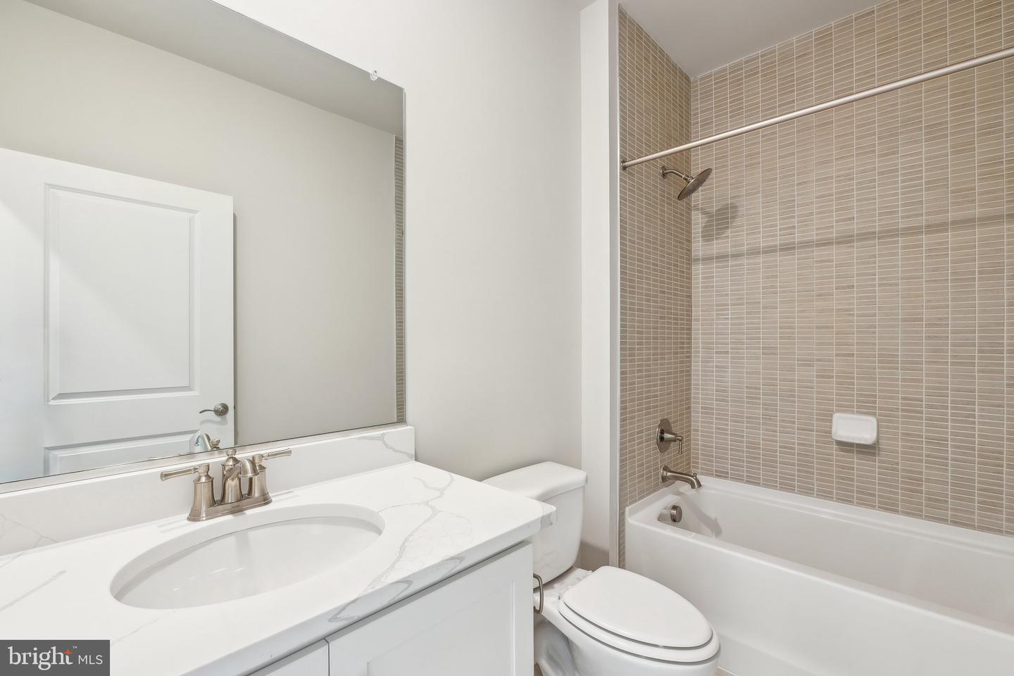 39 Avonwoods Dr Property Photo 15