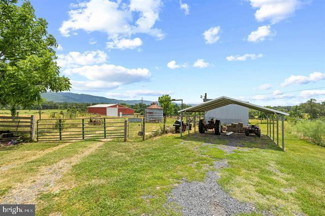 139 Teter Rd Property Photo 13