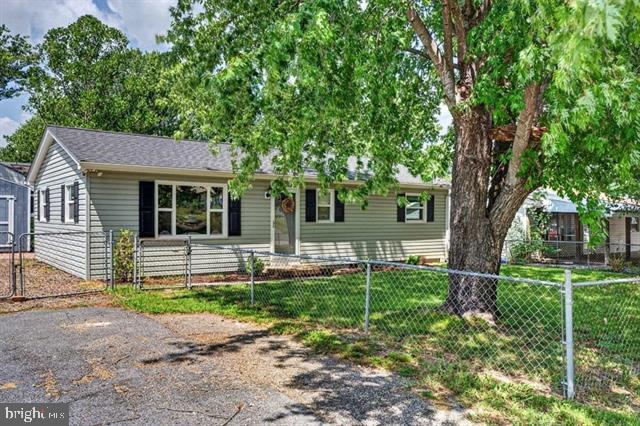 28 Ardmore St Property Photo 27
