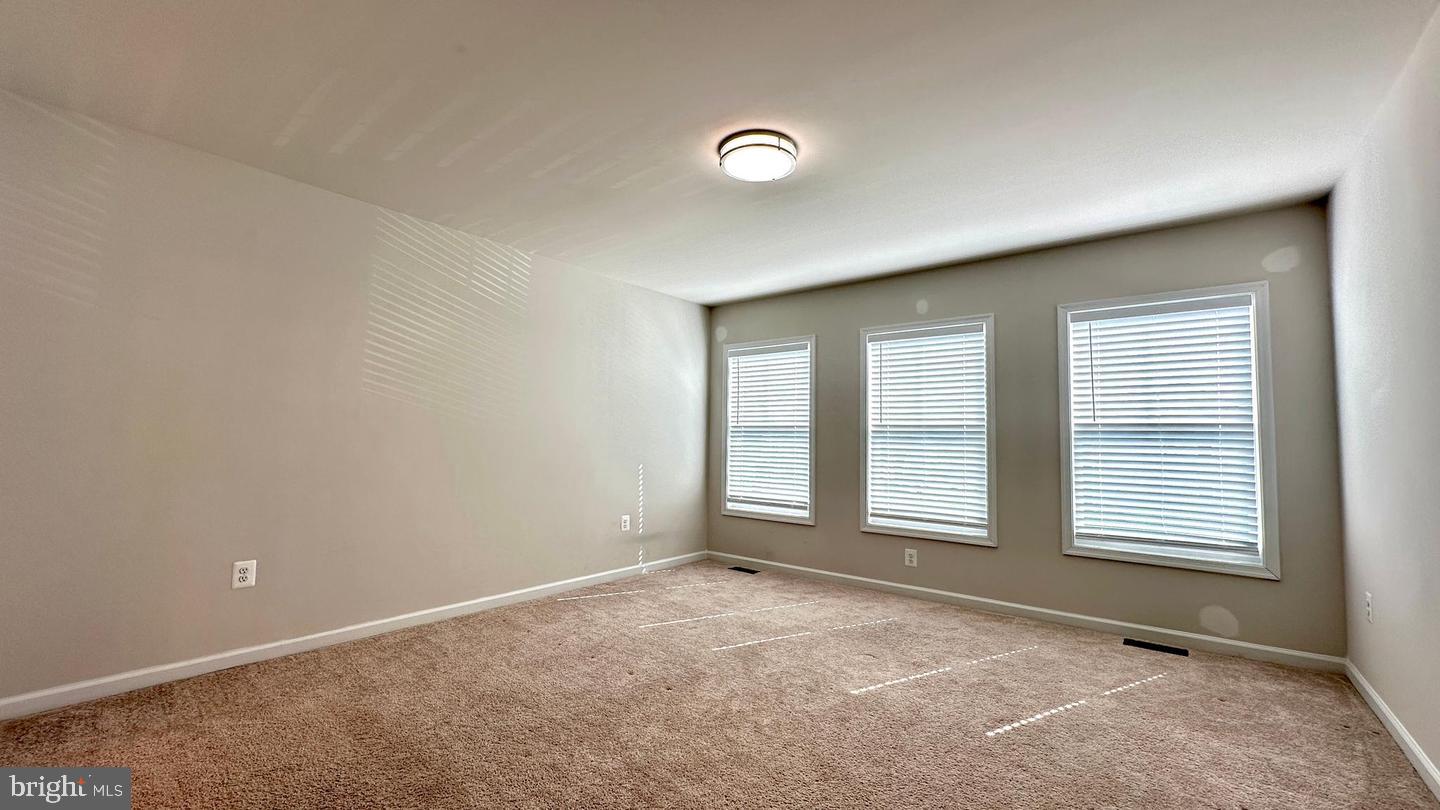 46 Lookover Ter Property Photo 16