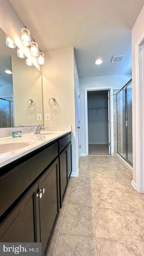 46 Lookover Ter Property Photo 19