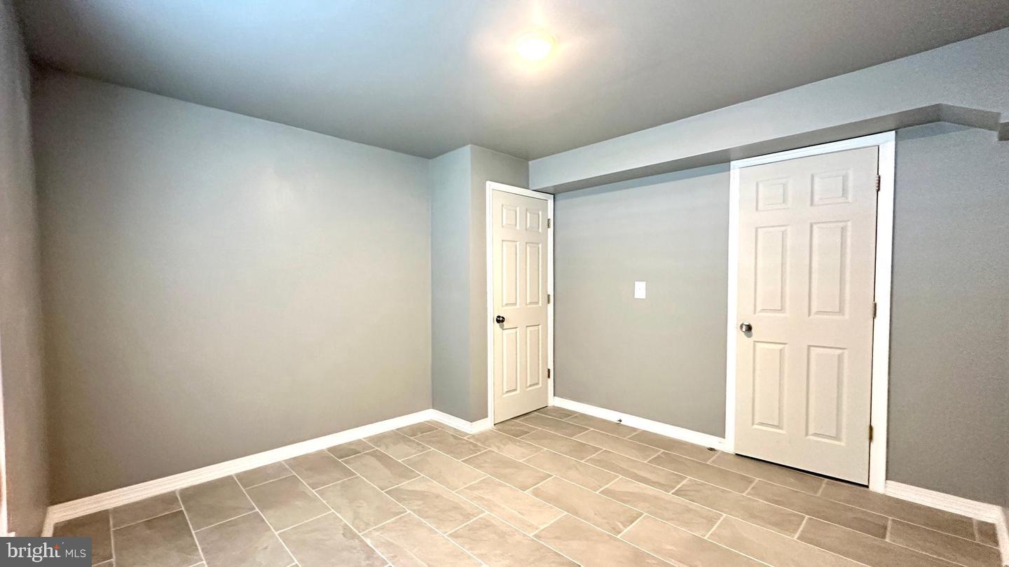 46 Lookover Ter Property Photo 32