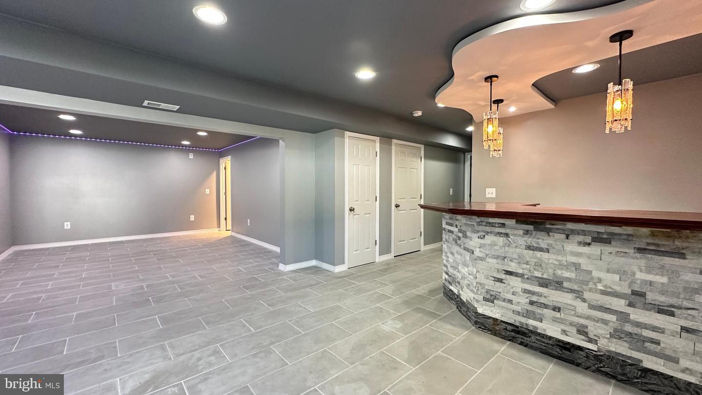 46 Lookover Ter Property Photo 37