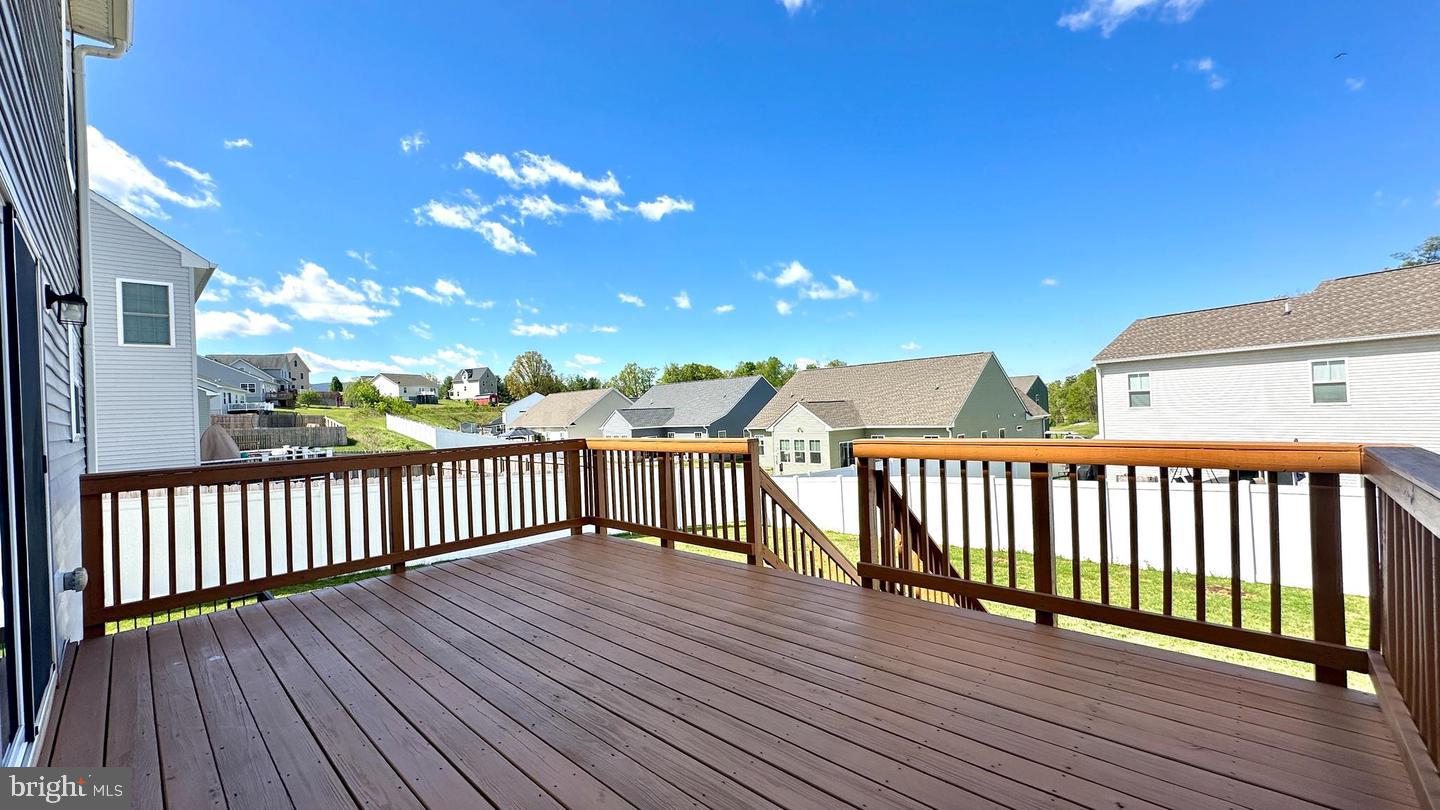 46 Lookover Ter Property Photo 40