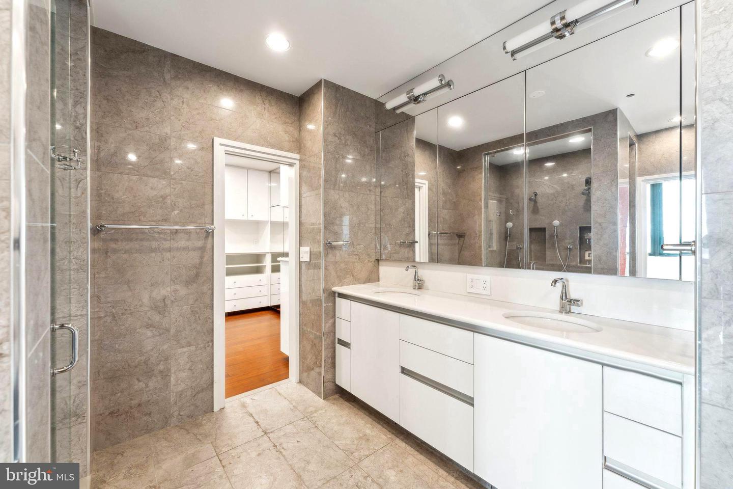 1300 Crystal Dr #ph3s Property Photo 29