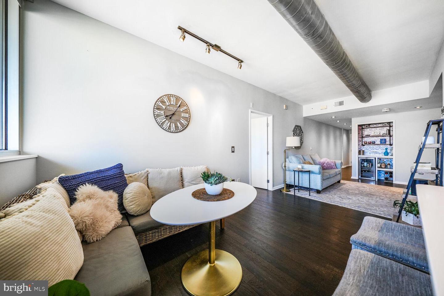 3409 Wilson Blvd #211 Property Photo 6