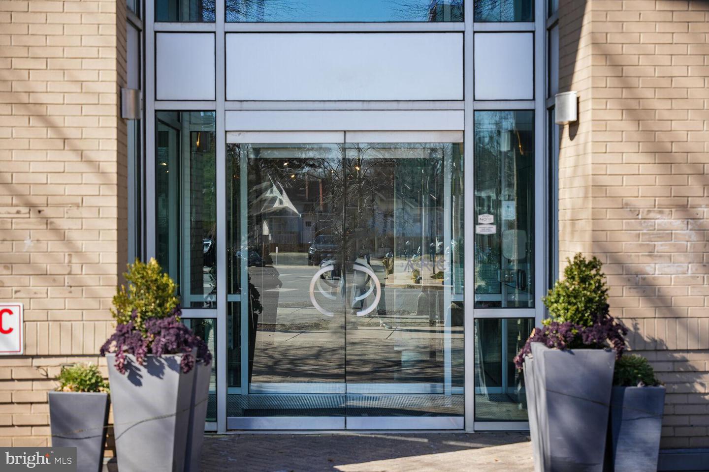 3409 Wilson Blvd #211 Property Photo 19