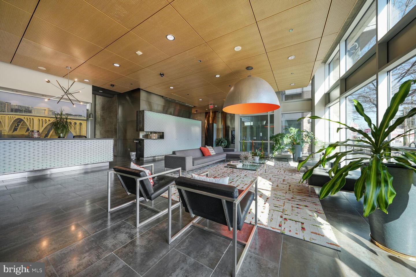 3409 Wilson Blvd #211 Property Photo 21