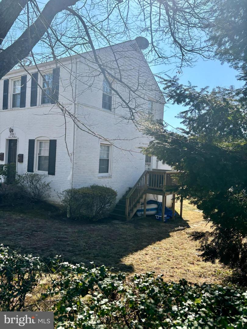 1200 N Kennebec St Property Photo 4