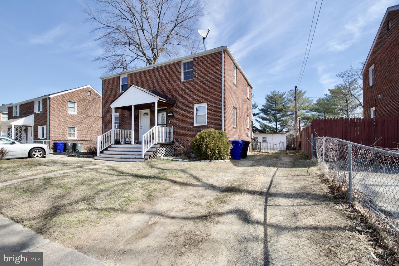 2727 Cleveland St Property Photo