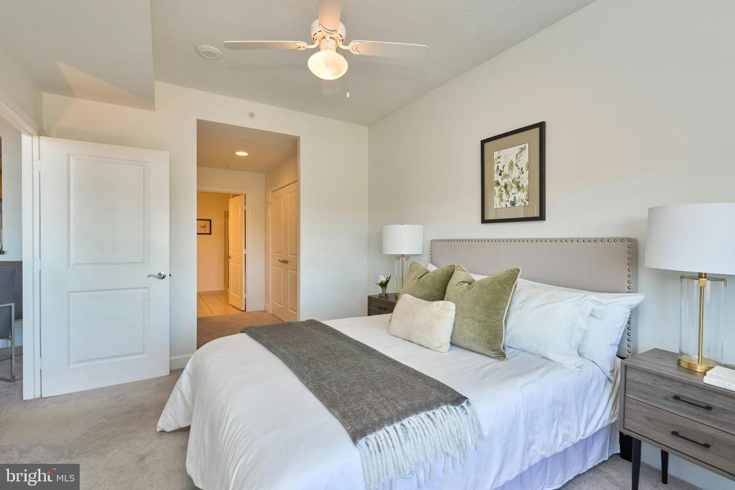 3650 S Glebe Rd S #454 Property Photo 24