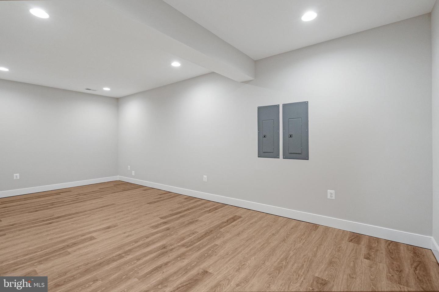 6607 29th St N Property Photo 69