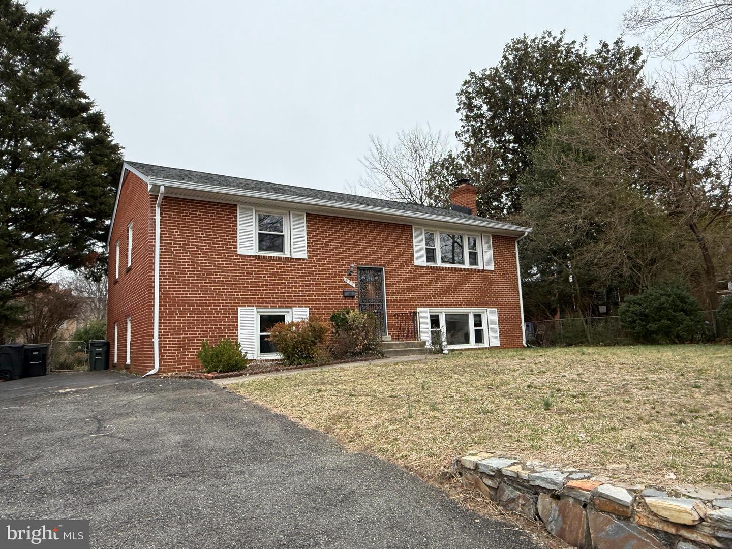 507 N Wakefield St Property Photo