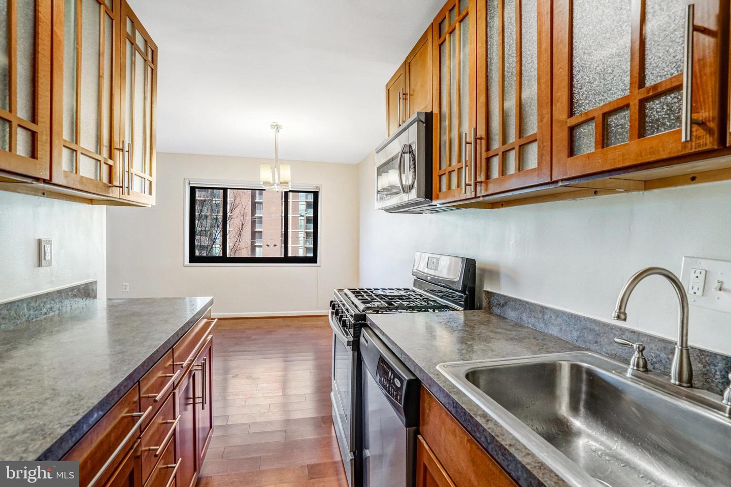 1200 S Arlington Ridge Rd #206 Property Photo