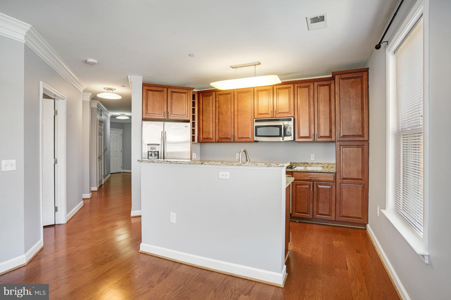 2101 N Monroe St #306 Property Photo 13