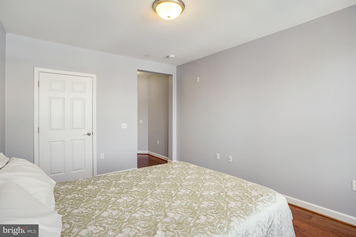 2101 N Monroe St #306 Property Photo 24