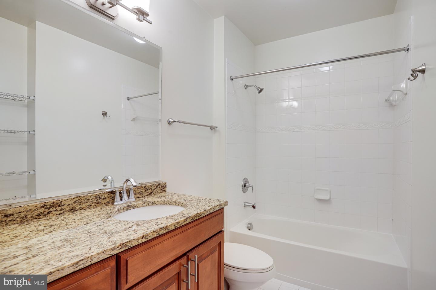 2101 N Monroe St #306 Property Photo 28