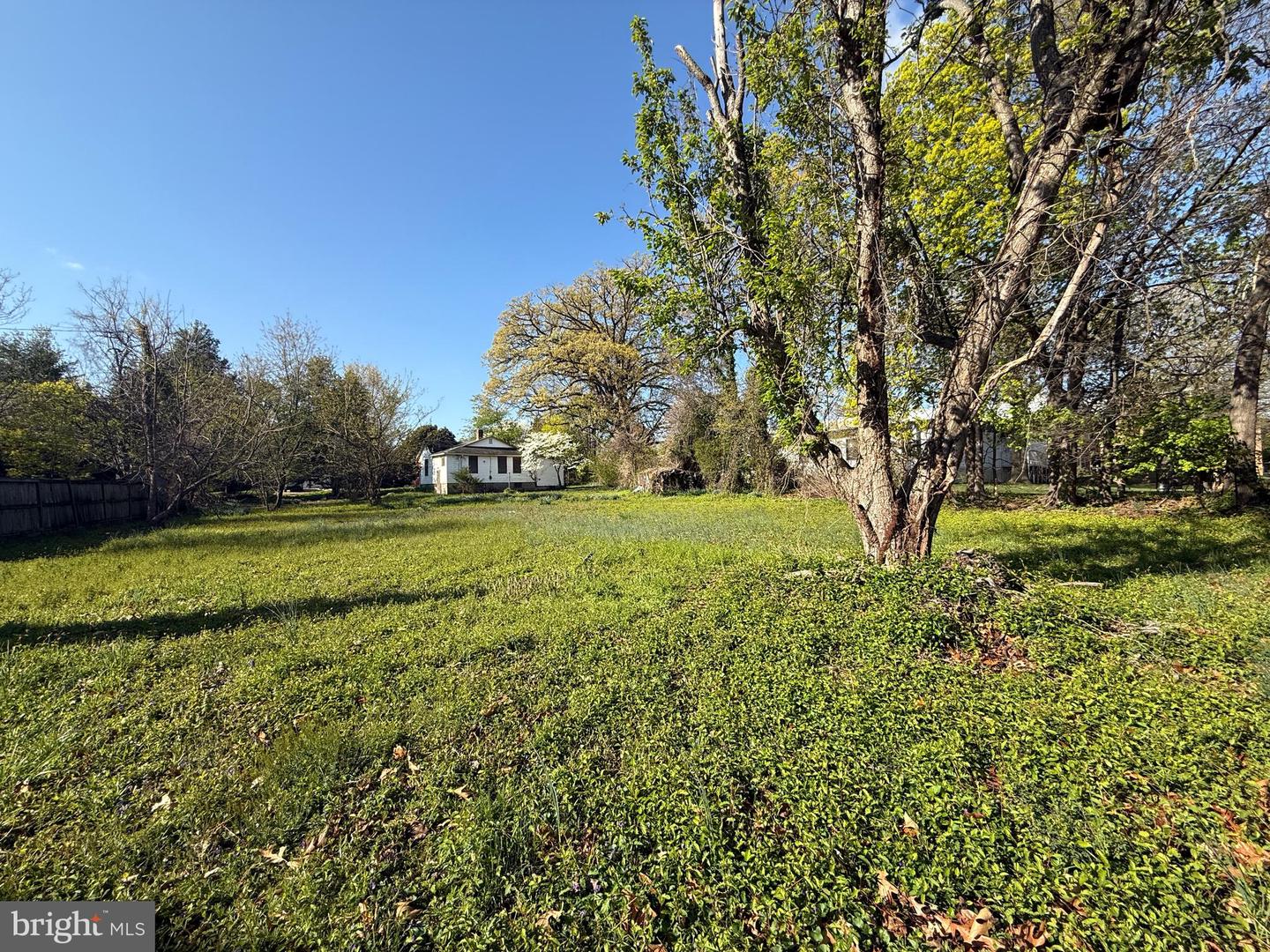 5941 4th St S Property Photo 16