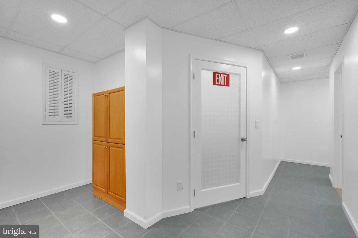 5565 Columbia Pike #115 Property Photo 6