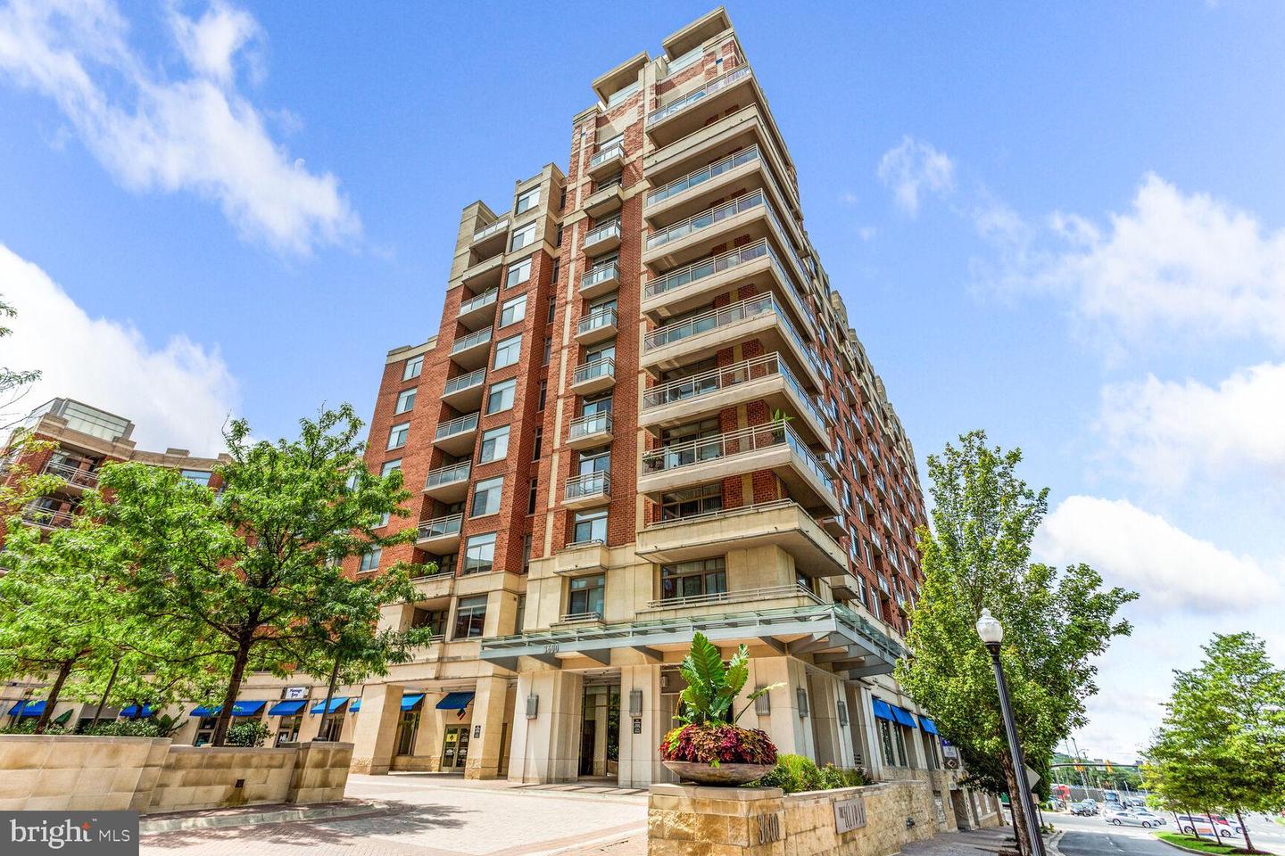 3600 S Glebe Rd #822w Property Photo