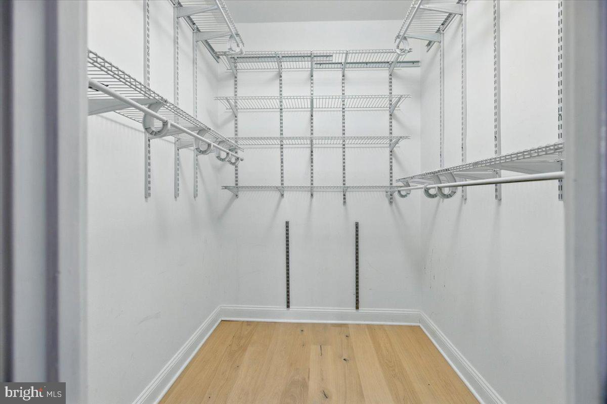 1211 S Eads St #103 Property Photo 13