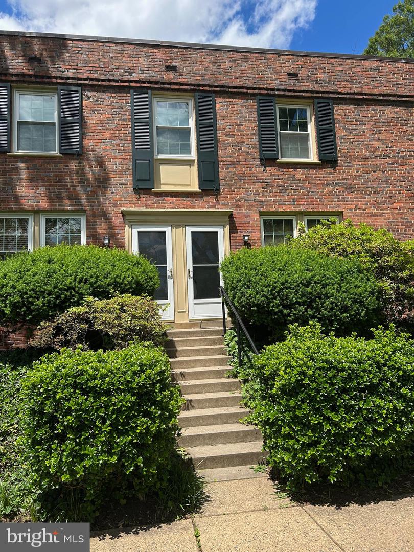 1303 Barton St S #191 Property Photo 1