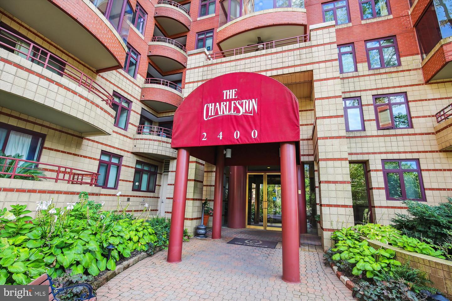 2400 Clarendon Blvd #511 Property Photo 1
