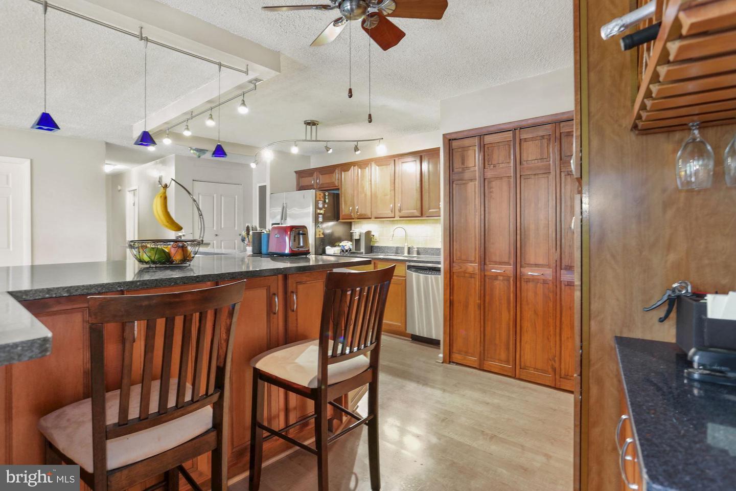 5300 Columbia Pike #1008 Property Photo 12