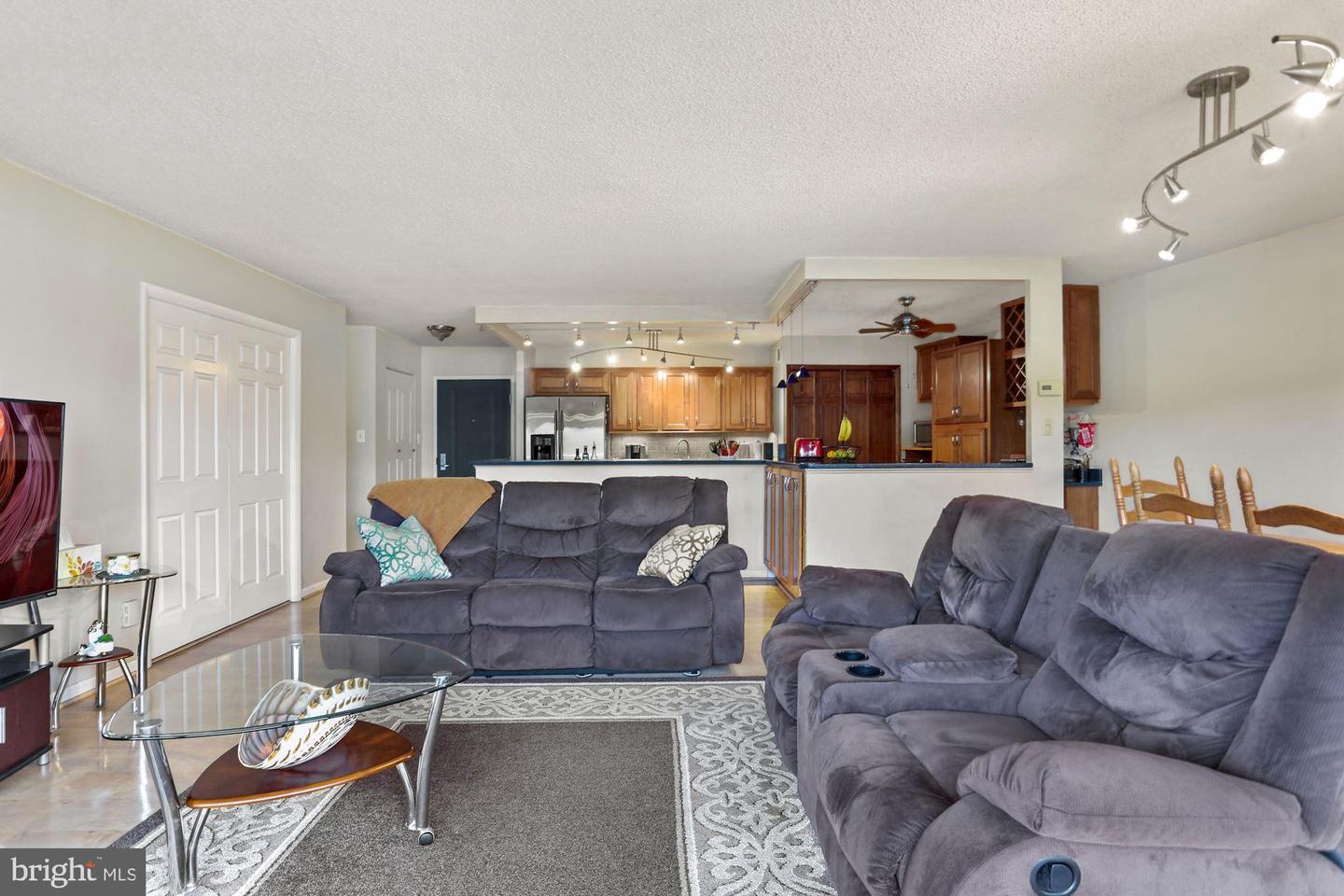 5300 Columbia Pike #1008 Property Photo 18