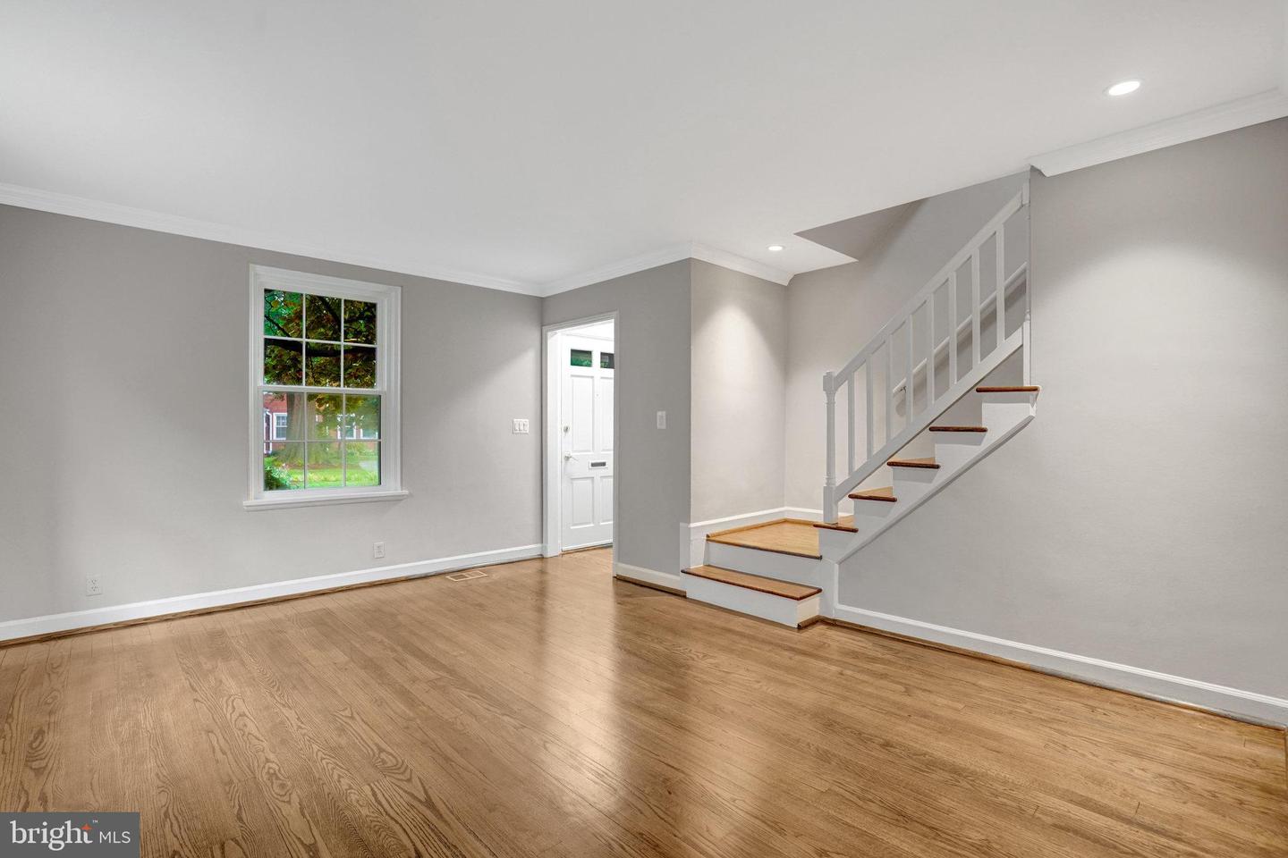 3463 S Stafford St #b Property Photo 2