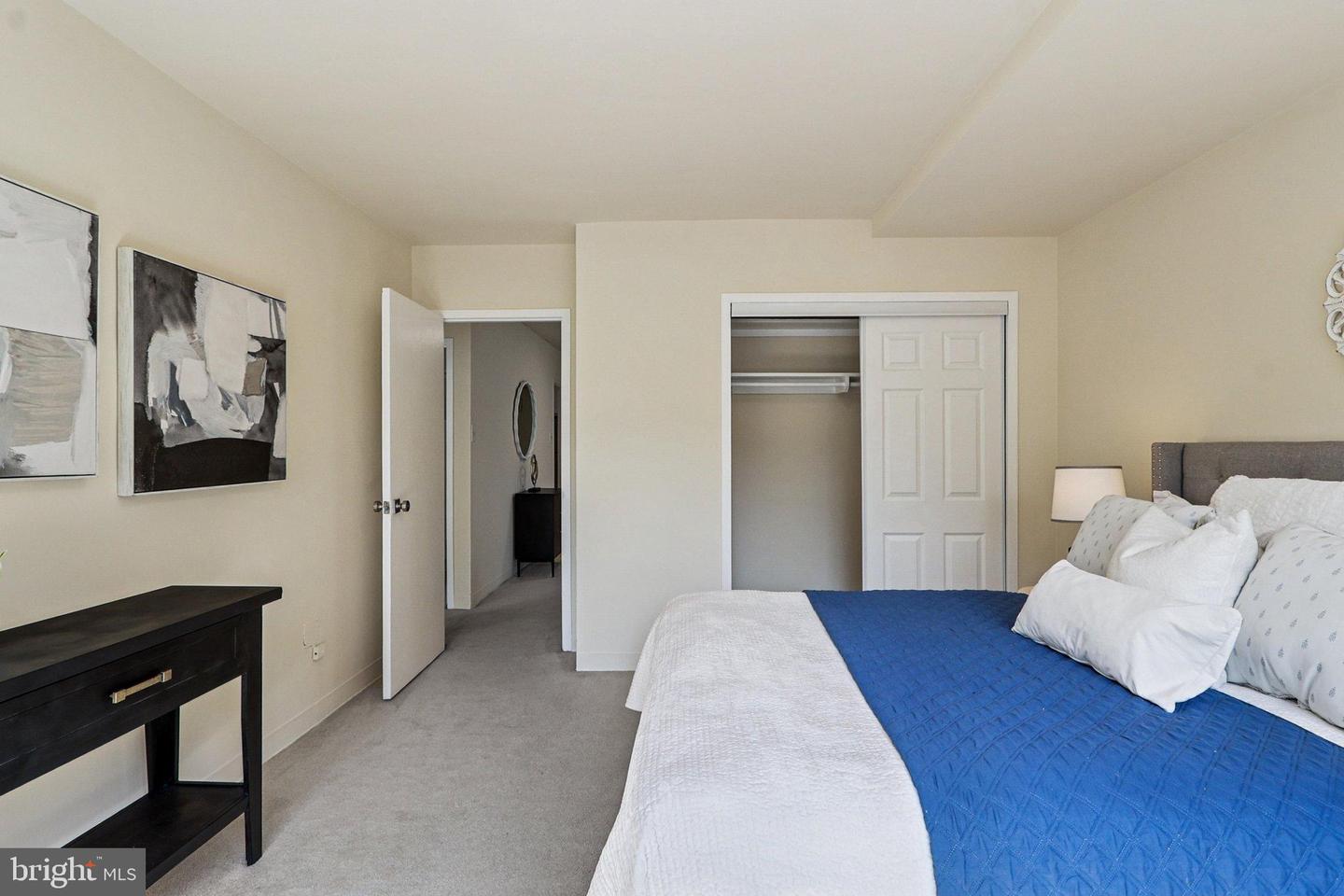 1111 Arlington Blvd #431 Property Photo 24