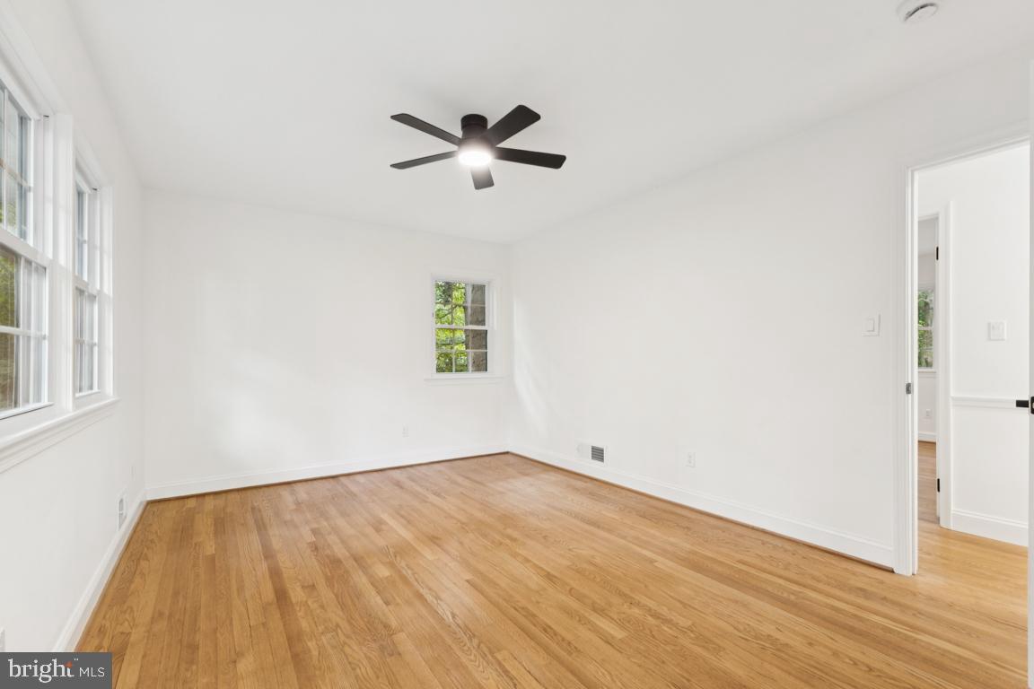 3209 Military Rd Property Photo 27