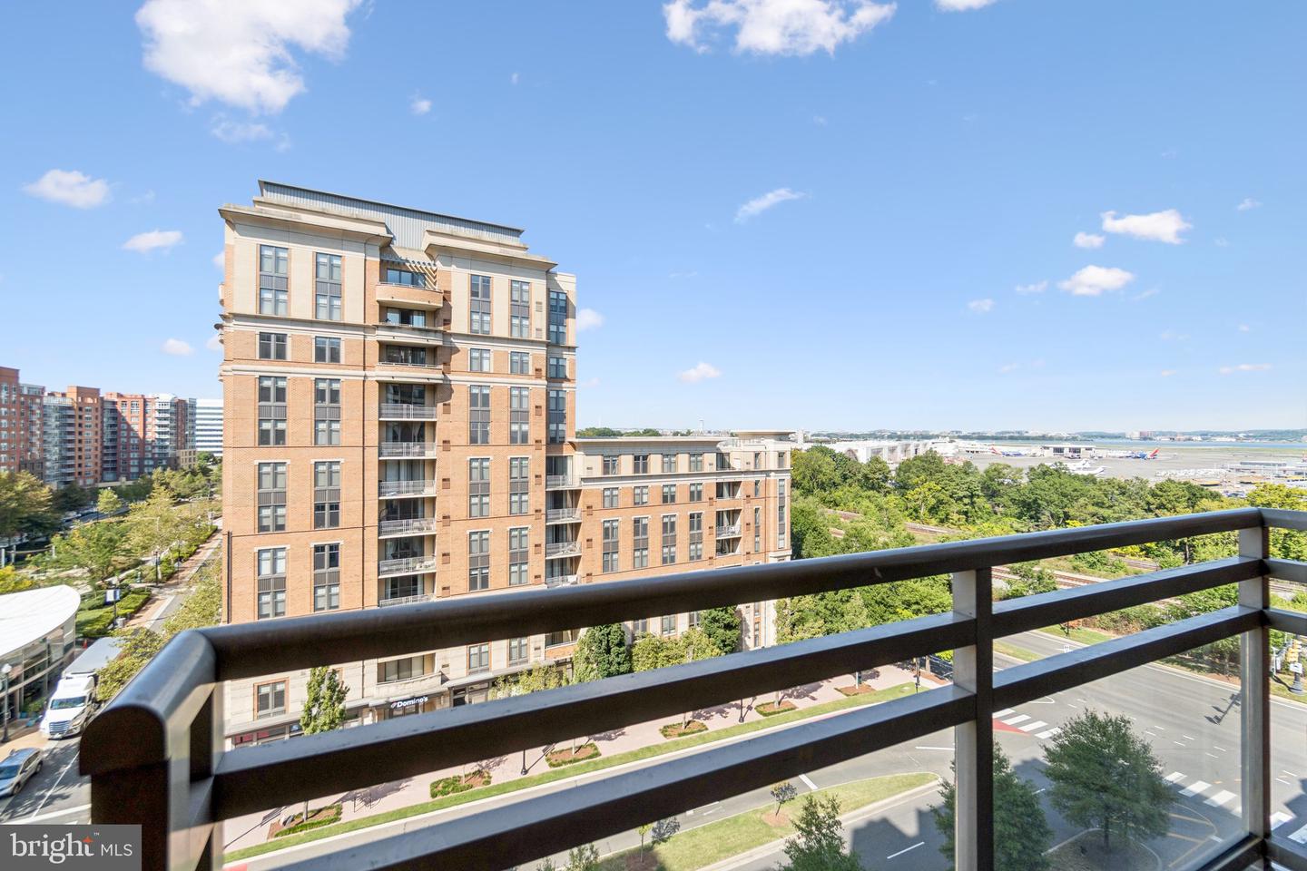 3650 S Glebe Rd #846 Property Photo 19