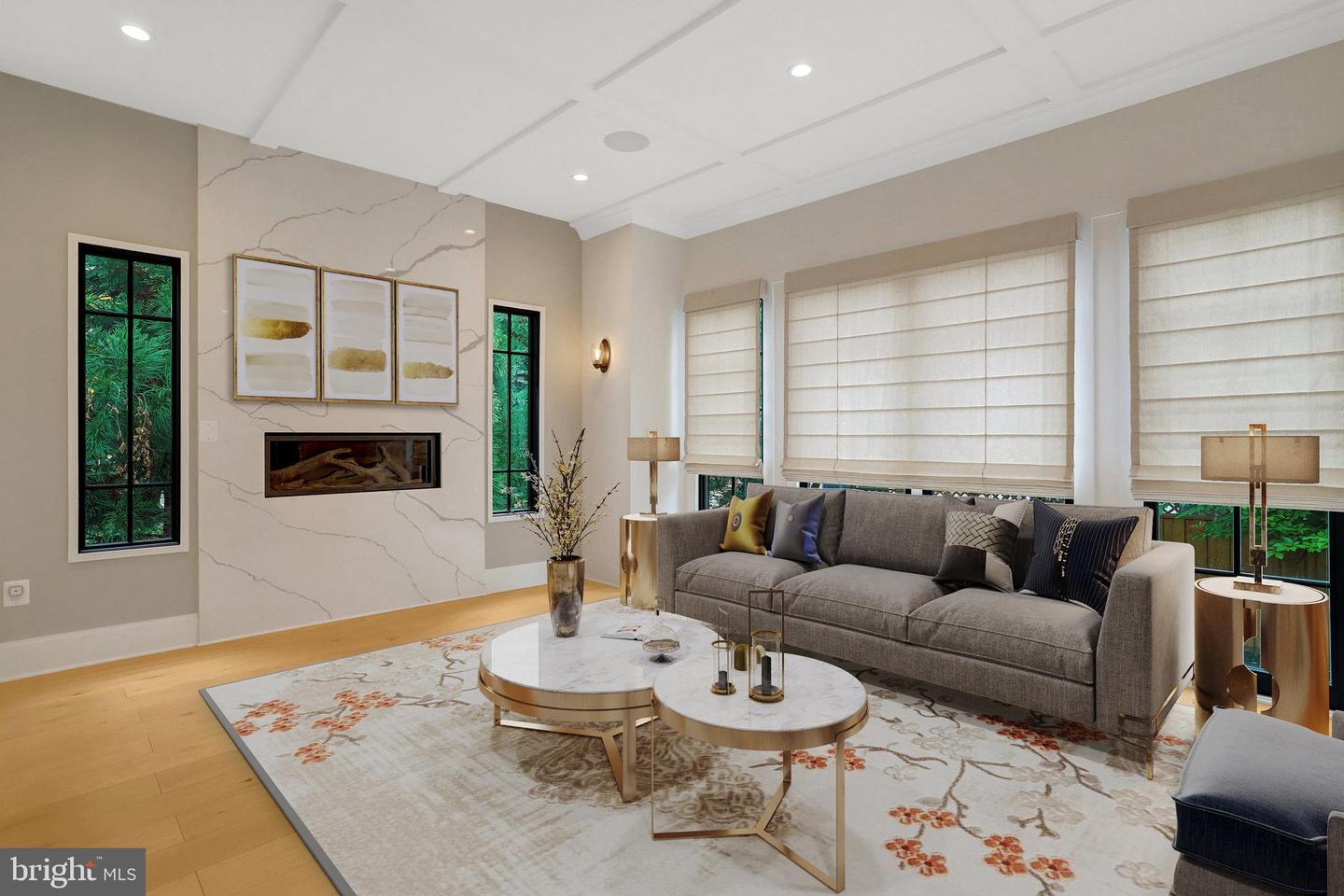 710 N Highland St Property Photo 13