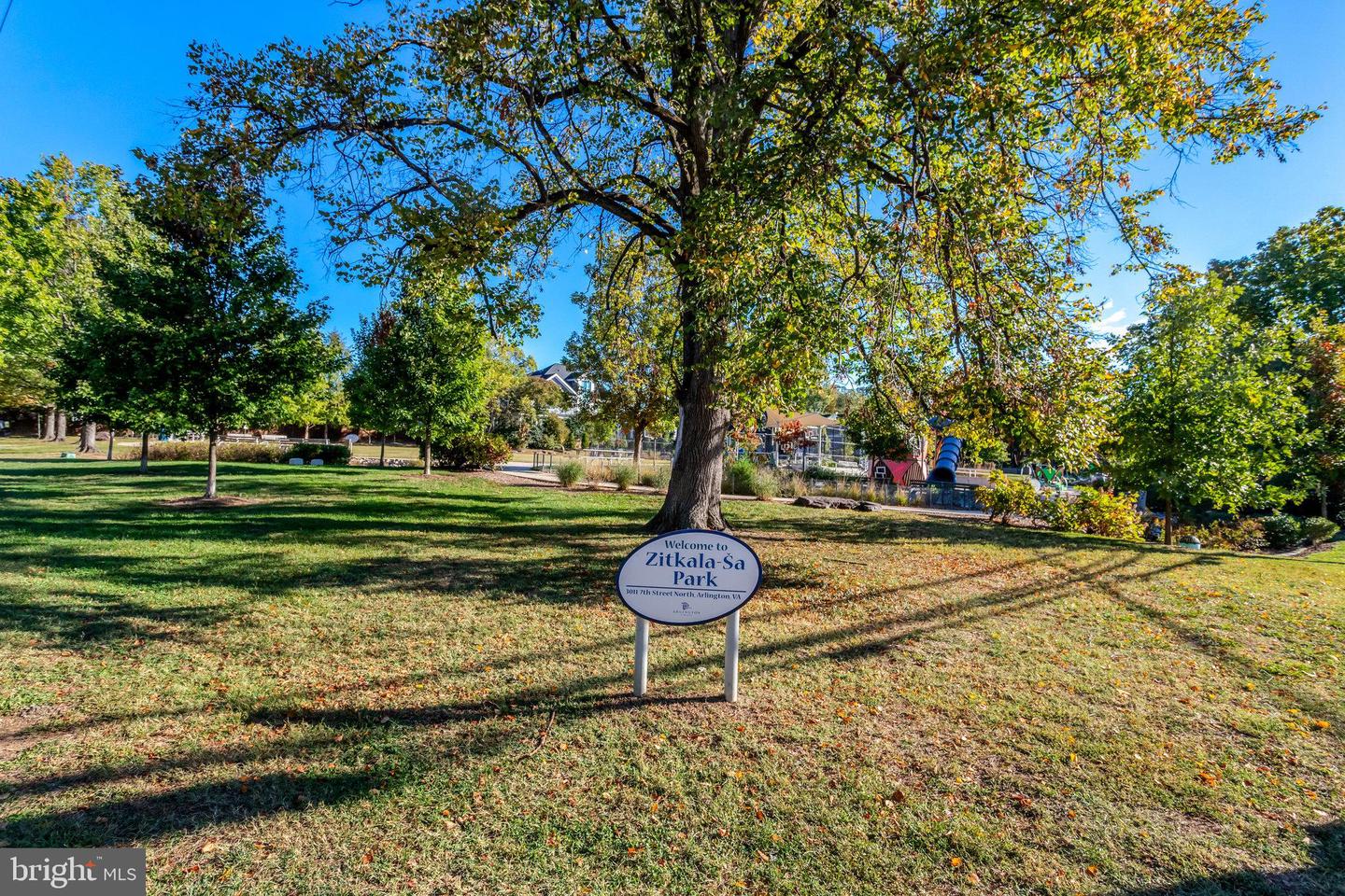 710 N Highland St Property Photo 57