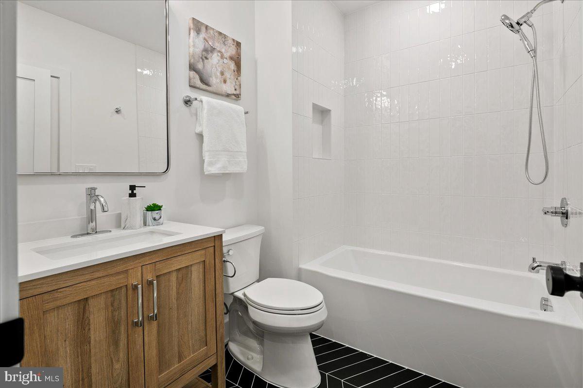3411 17th St N Property Photo 97