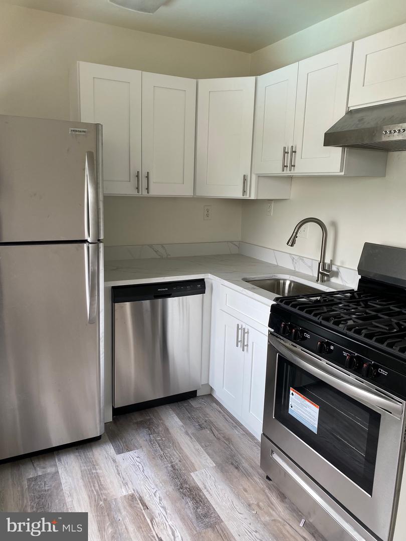 3515 Washington Blvd N #406 Property Photo 16