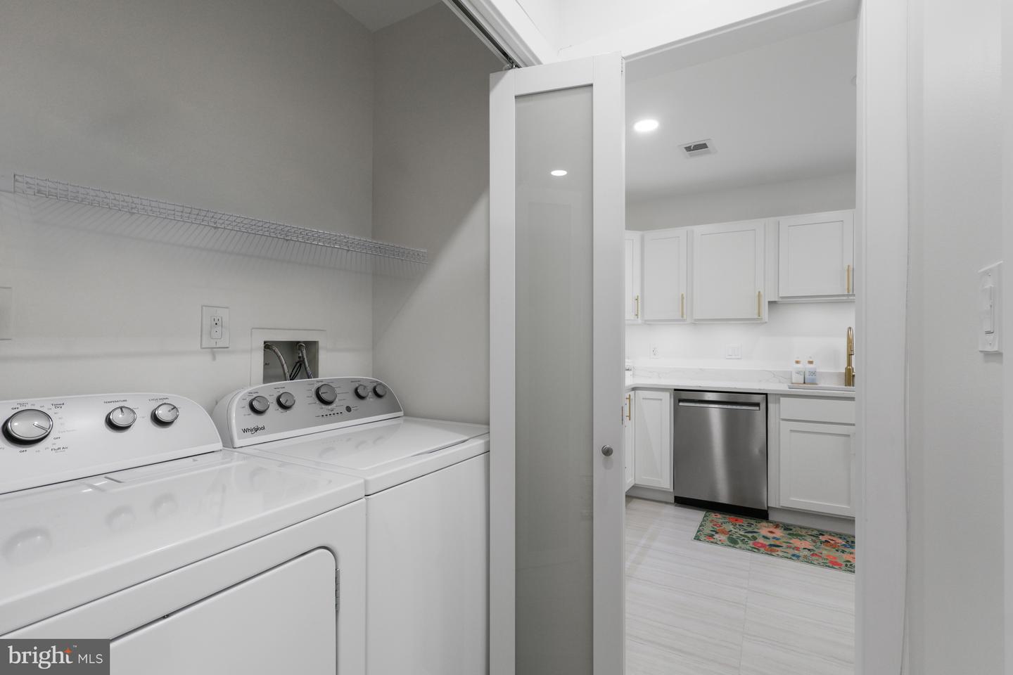 1016 S Wayne St #t-12 Property Photo 23