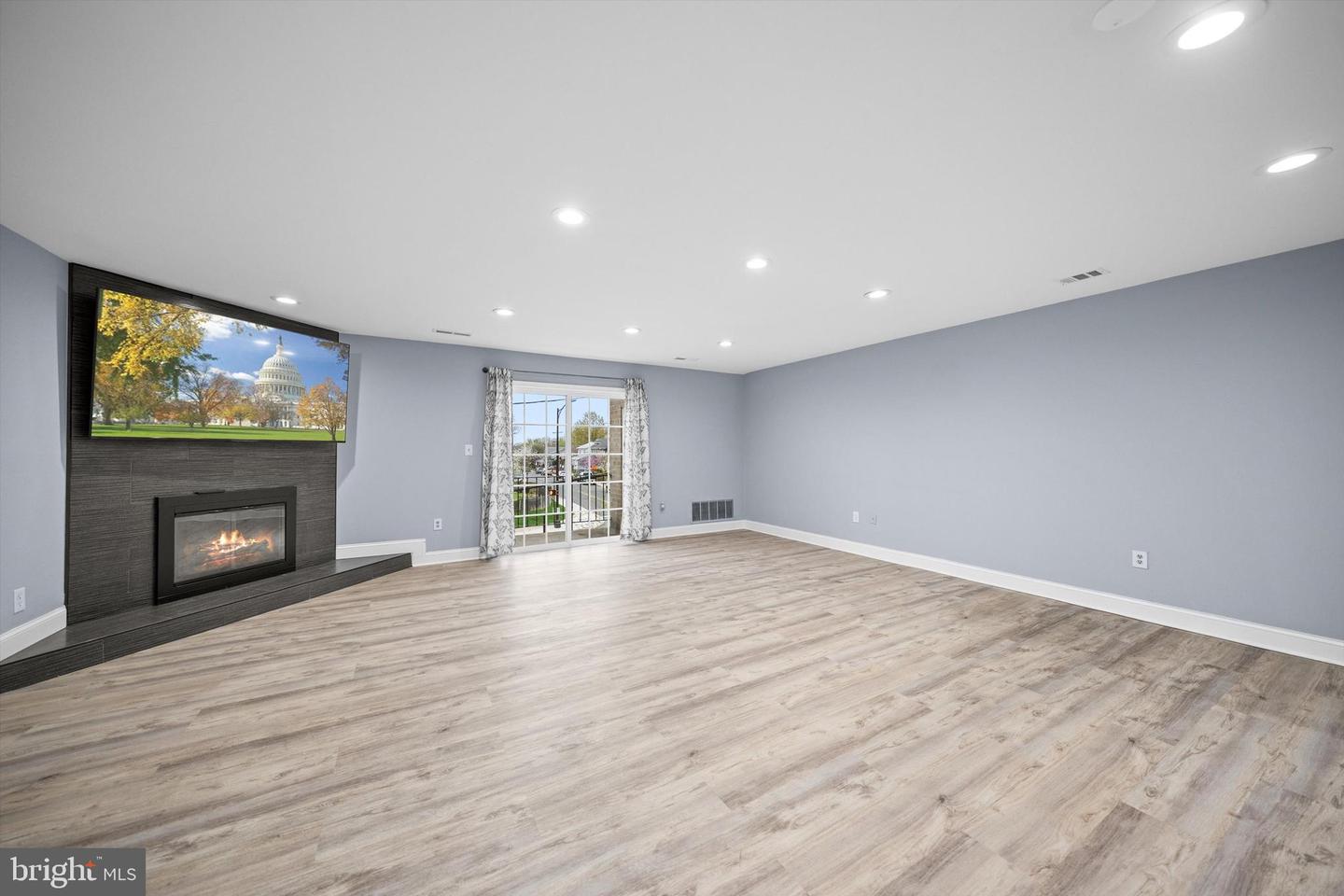 967 S Rolfe St S #2 Property Photo 7