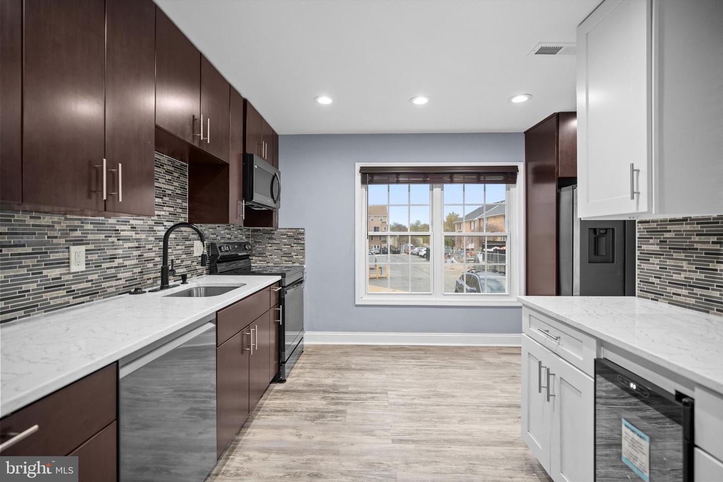 967 S Rolfe St S #2 Property Photo 8
