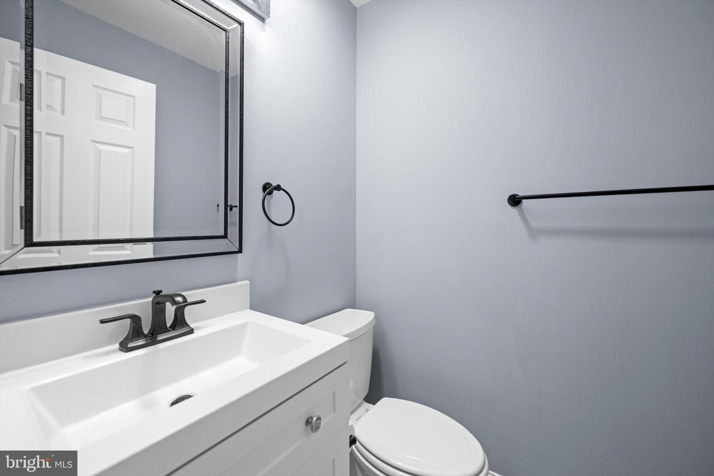 967 S Rolfe St S #2 Property Photo 19