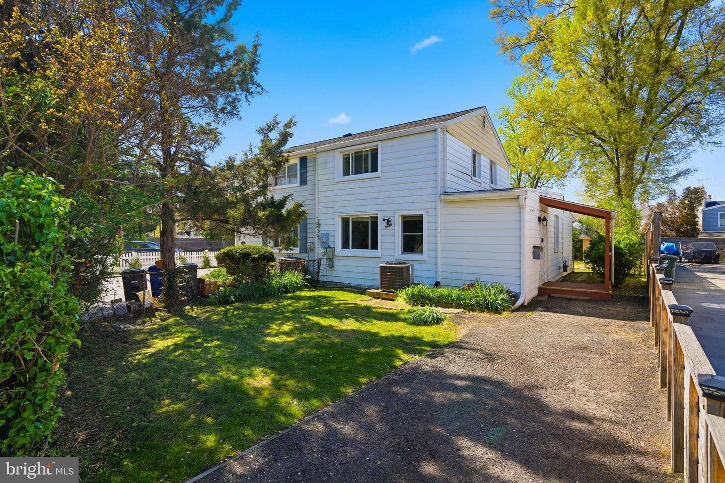 5635 7th Pl S Property Photo 1