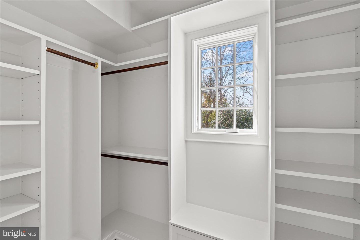 3612 N Glebe Rd Property Photo 54
