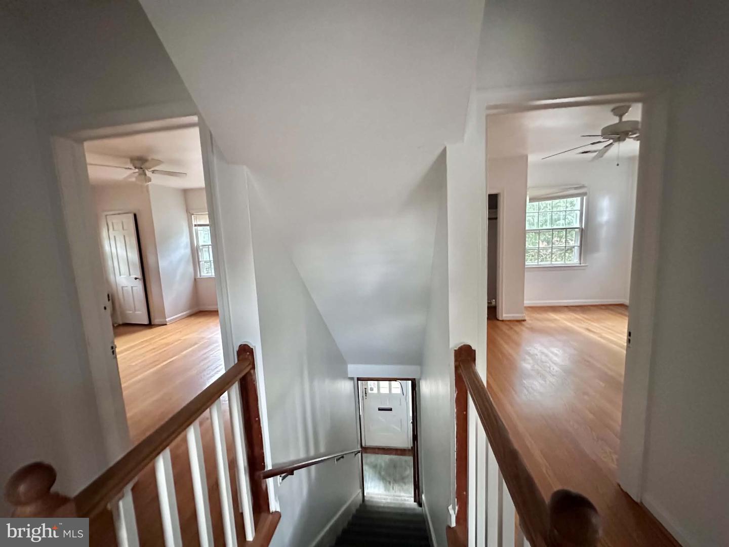 1208 S Cleveland St #top Floor Property Photo 2