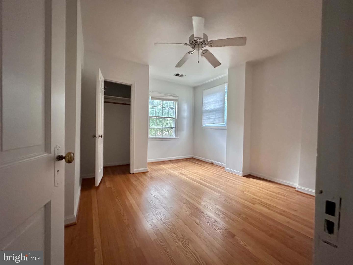 1208 S Cleveland St #top Floor Property Photo 4