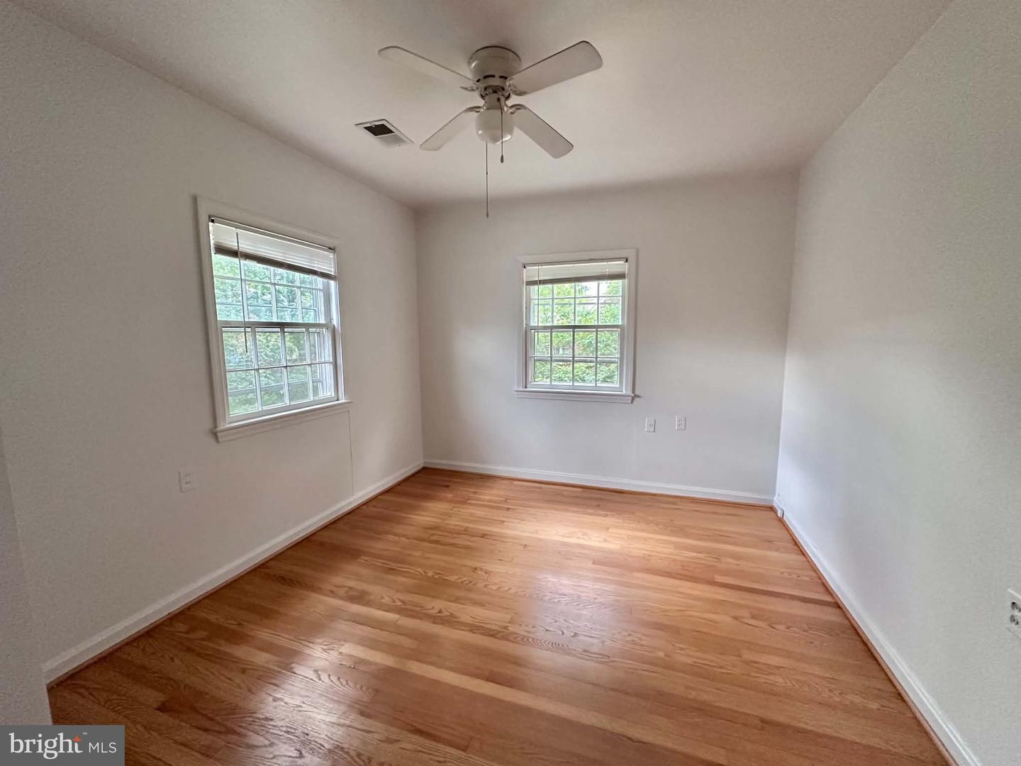 1208 S Cleveland St #top Floor Property Photo 5