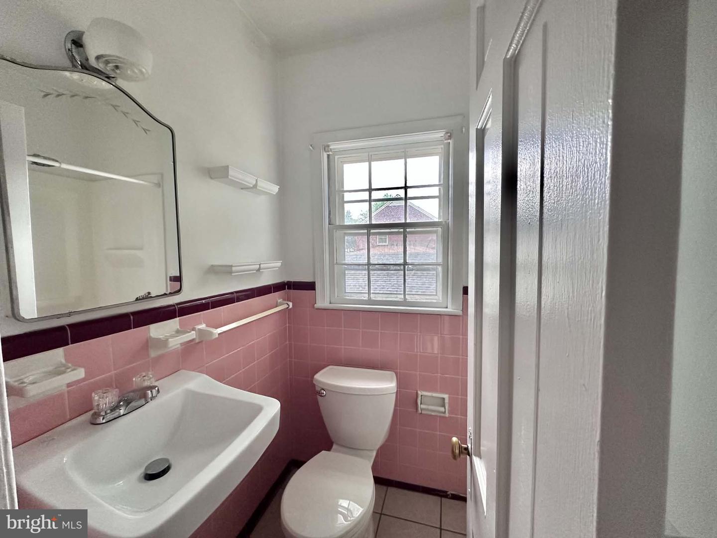 1208 S Cleveland St #top Floor Property Photo 11