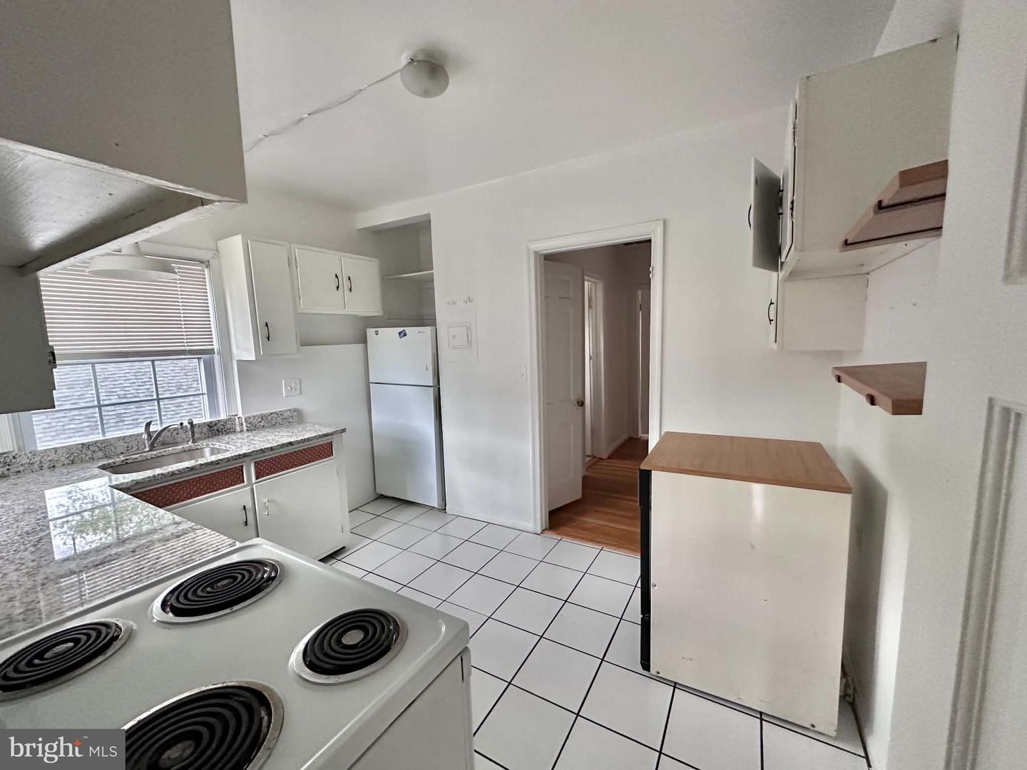 1208 S Cleveland St #top Floor Property Photo 14