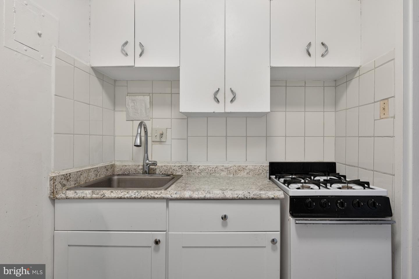 1111 Arlington Blvd #432 Property Photo 11